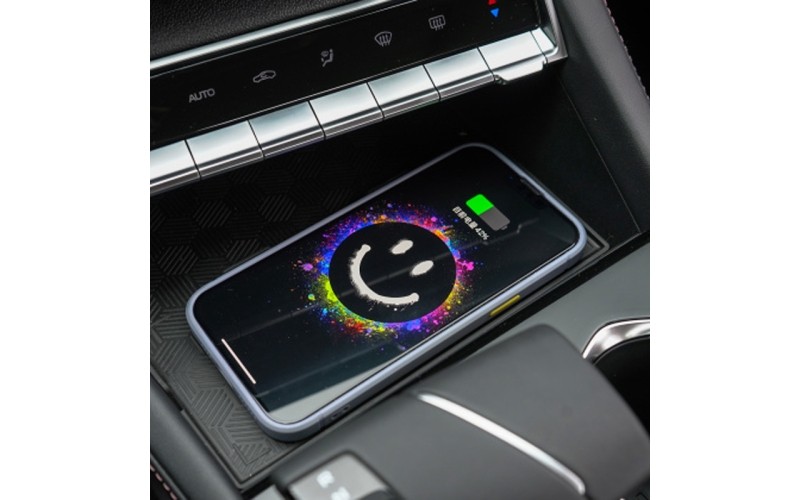 長(zhǎng)安系列車載無(wú)線充電模塊